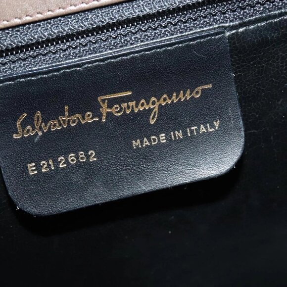 Salvatore Ferragamo Gancini Shoulder Bag Leather Brown Gold - Picture 14 of 15